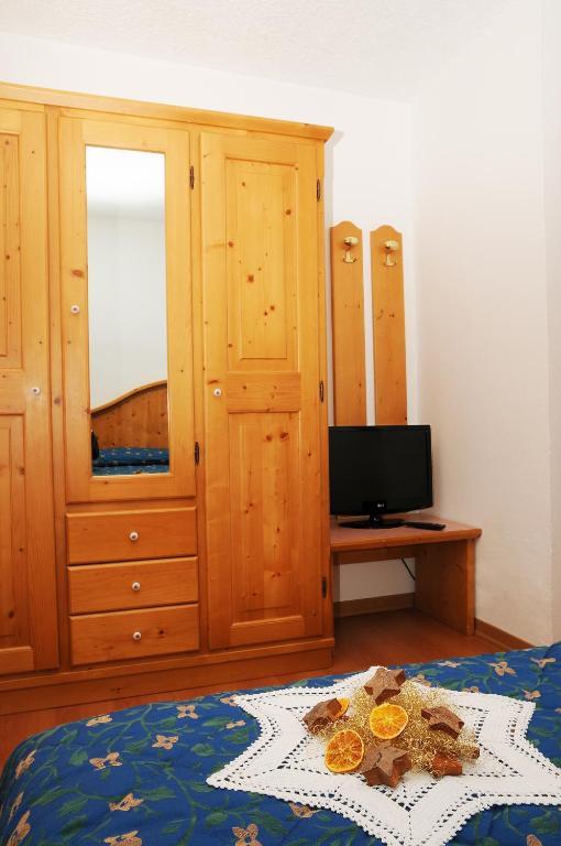 Residence Marisol Camere & Appartamenti - Mezzana Centre Room photo